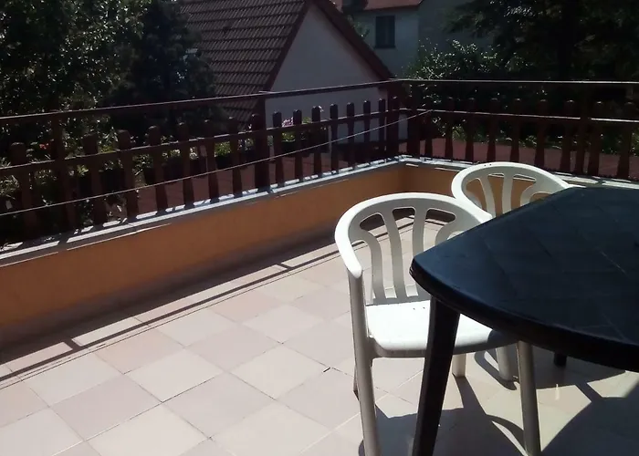 Kata Vendeghaz Πανσιόν